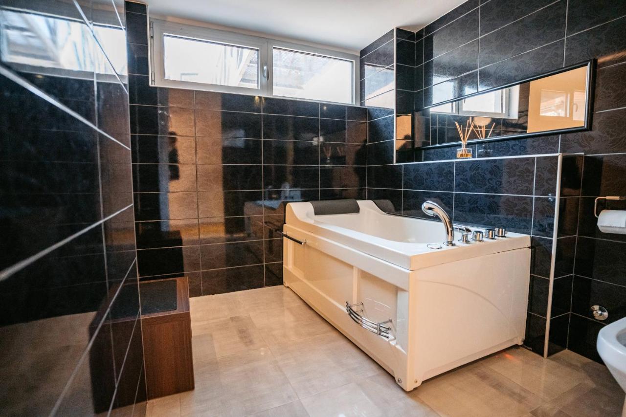 Magico Rooms & Apartments Ni Exterior foto